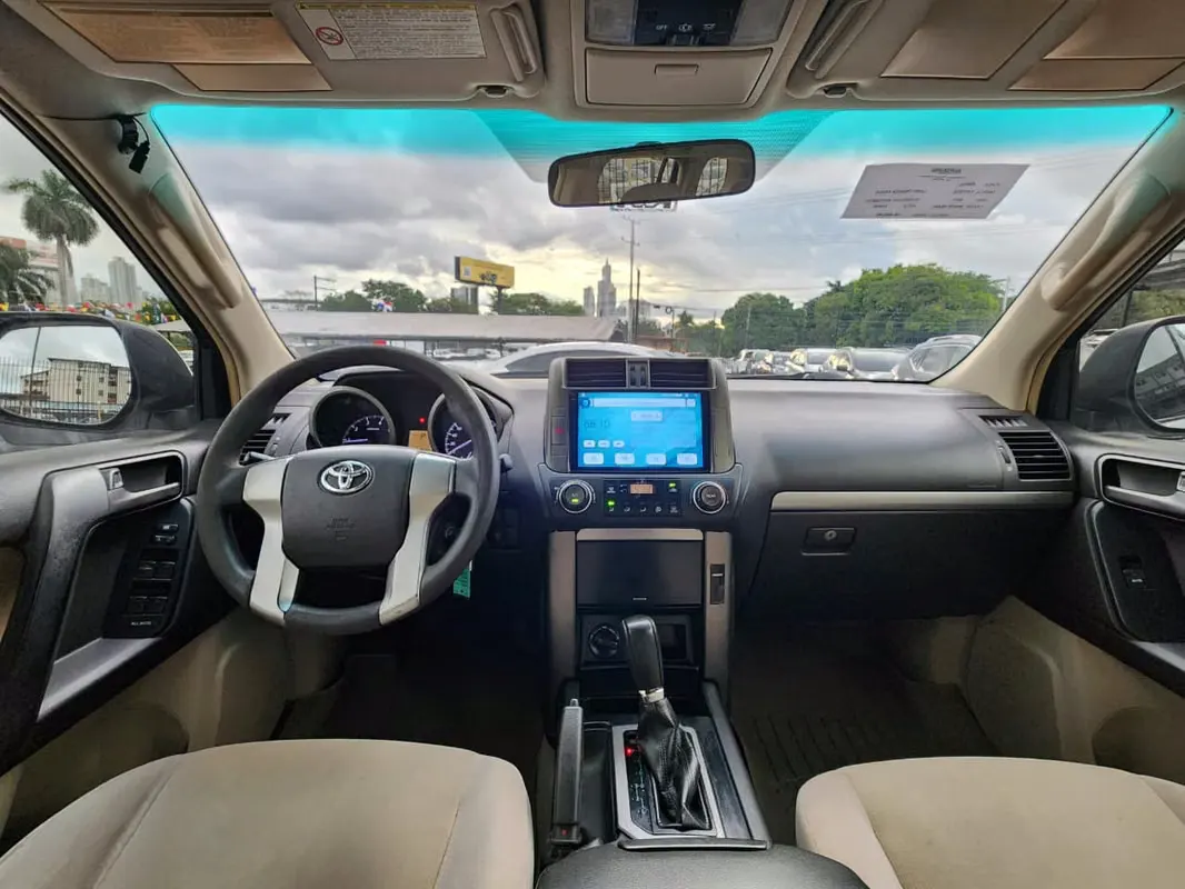 2011 Toyota Land Cruiser Prado