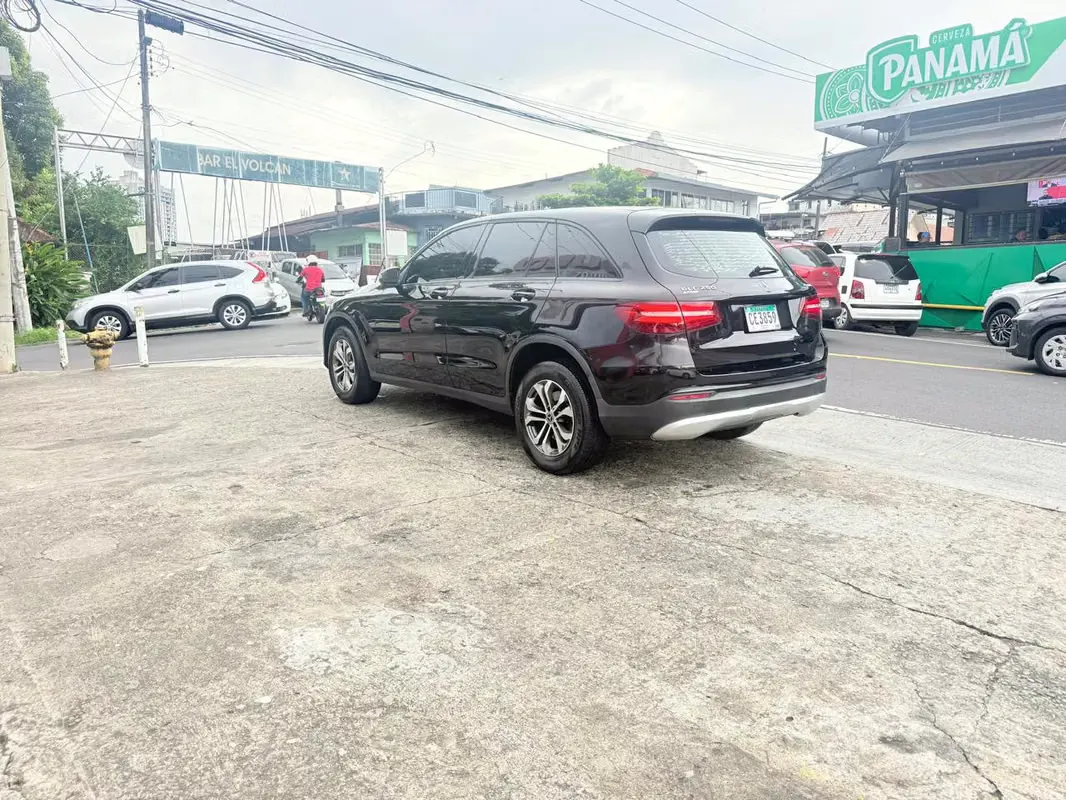 2017 Mercedes-Benz GLC