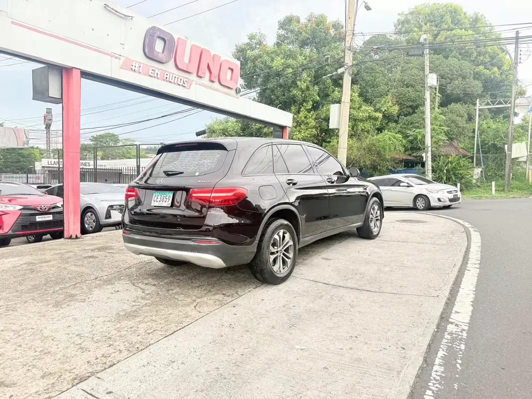 2017 Mercedes-Benz GLC