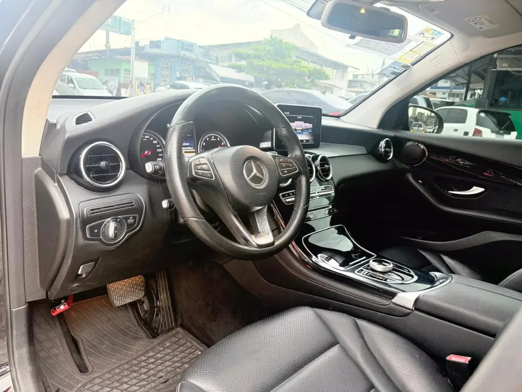 2017 Mercedes-Benz GLC
