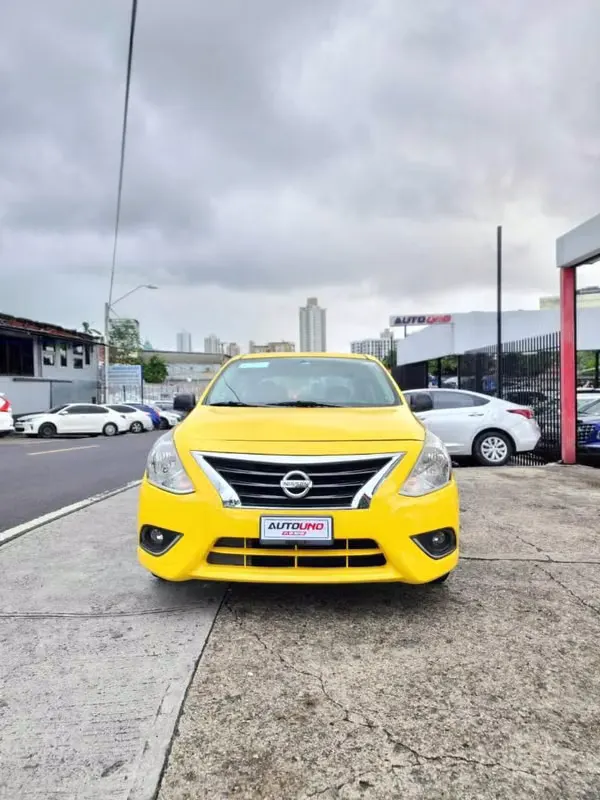 2019 Nissan Versa
