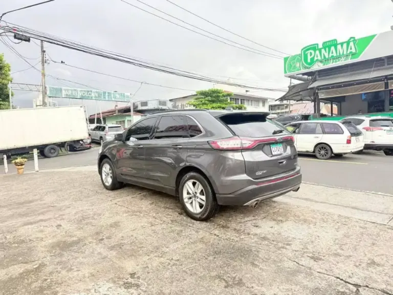 2017 Ford Edge