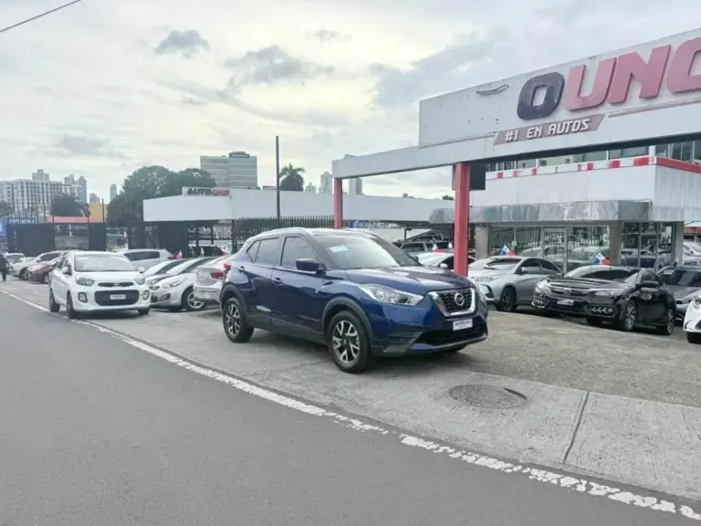 2020 Nissan Kicks