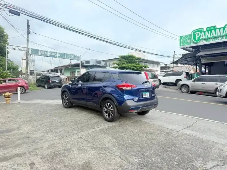 2020 Nissan Kicks