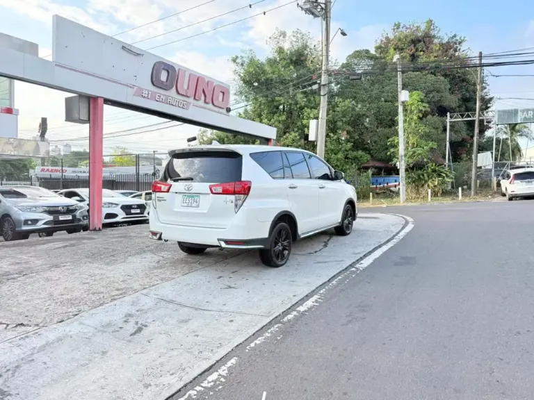 2022 Toyota Innova