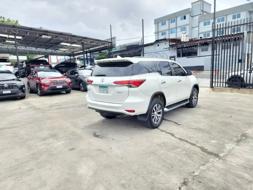 2019 Toyota Fortuner