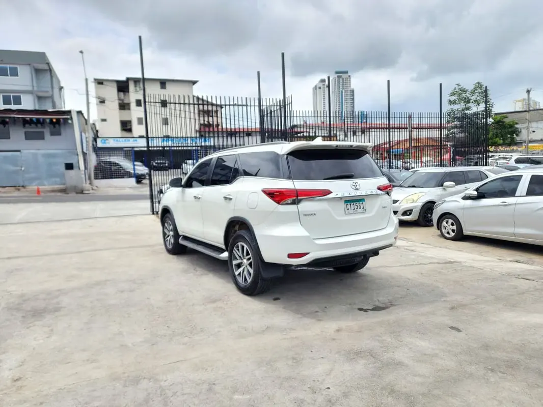 2019 Toyota Fortuner