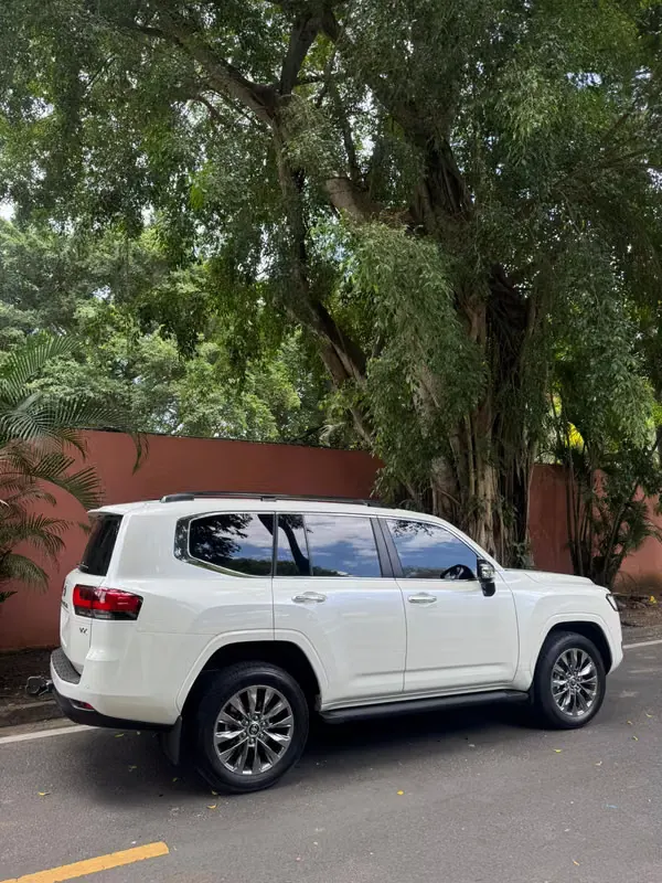 2024 Toyota Land Cruiser