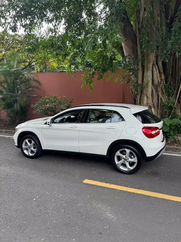 2018 Mercedes-Benz GLA