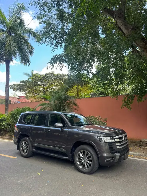 2025 Toyota Land Cruiser