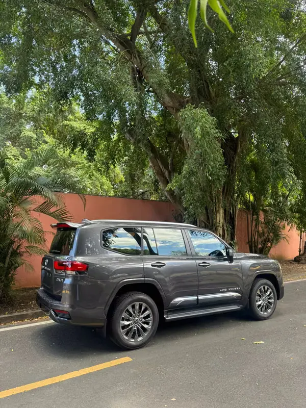 2025 Toyota Land Cruiser