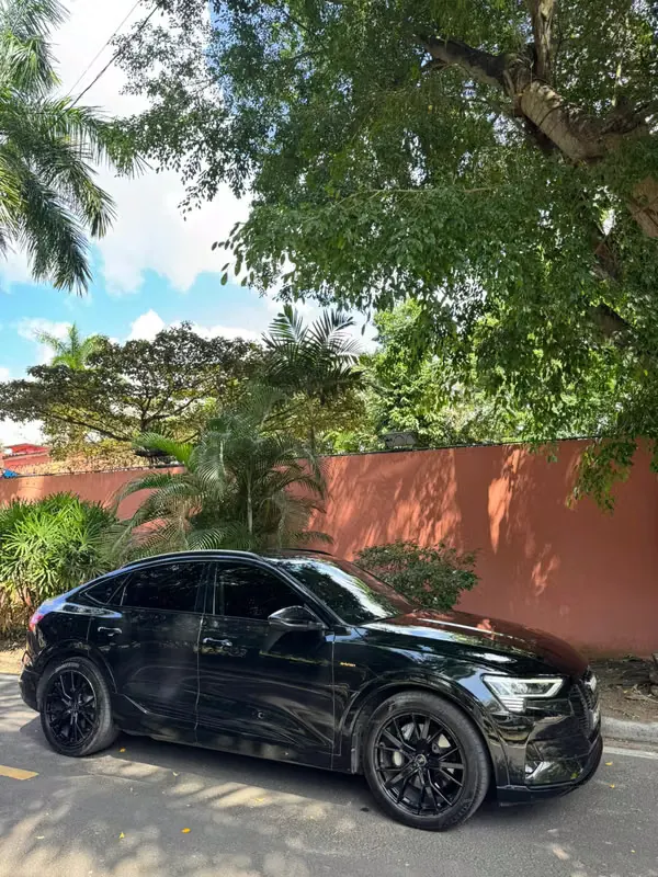 2024 Audi e-tron