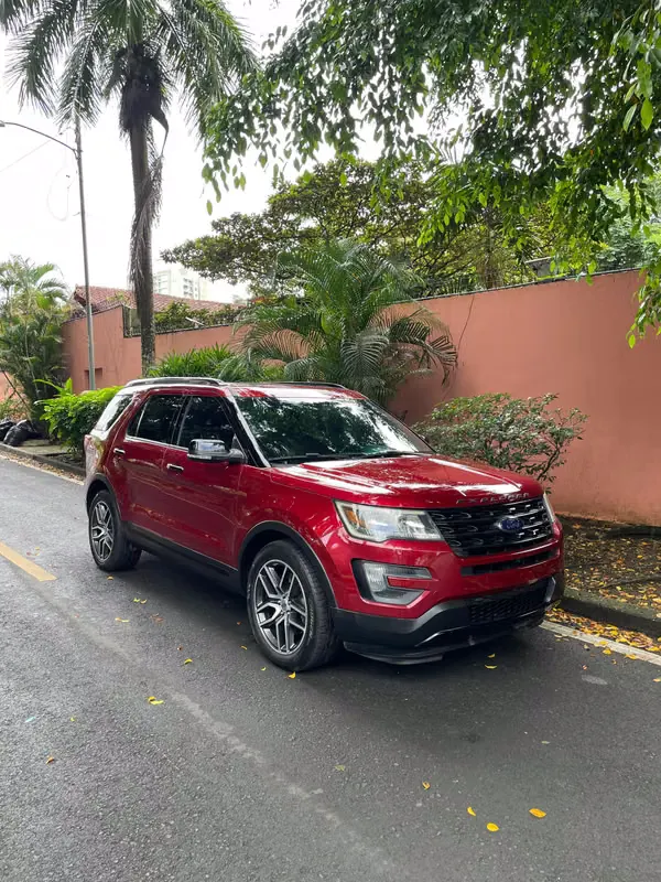 2016 Ford Explorer