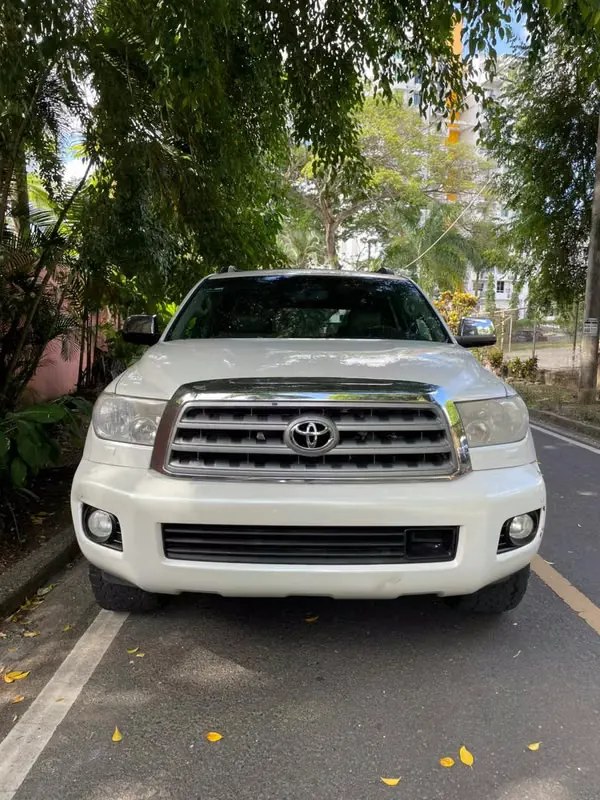 2010 Toyota Sequoia