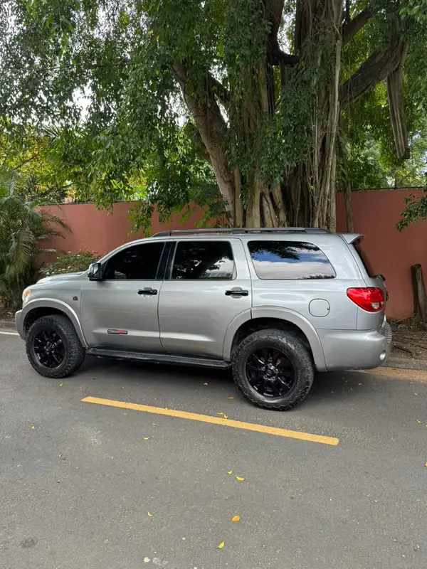 2008 Toyota Sequoia
