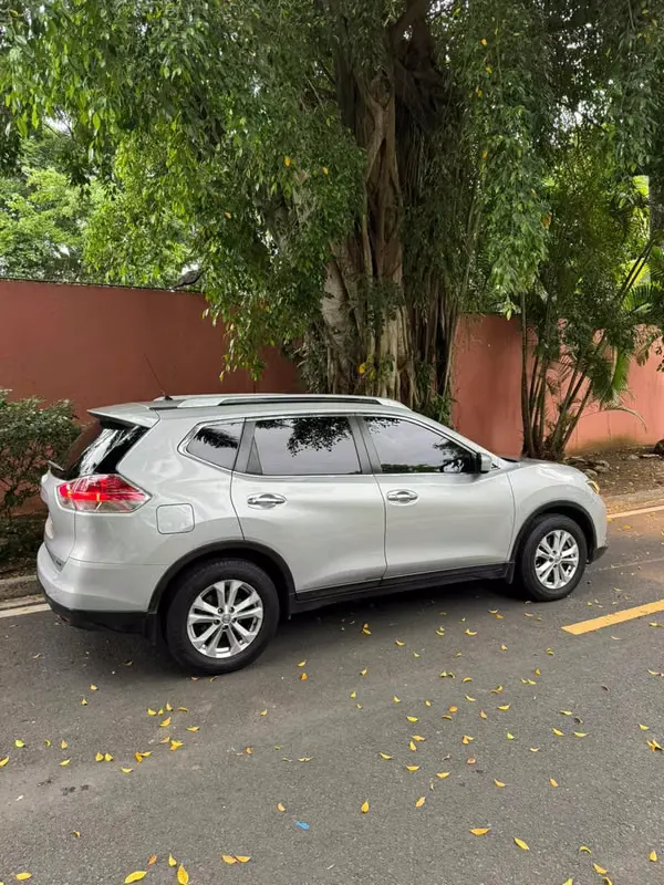 2015 Nissan X-Trail