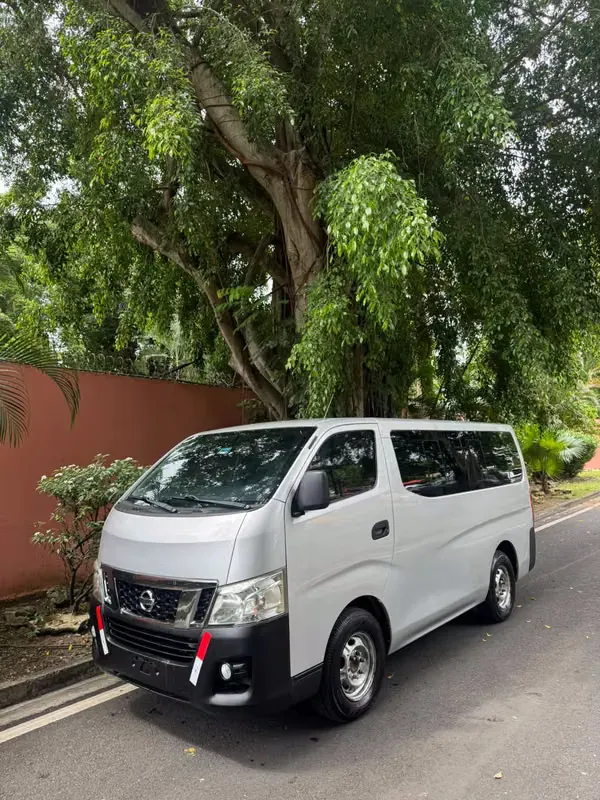 2015 Nissan Urvan