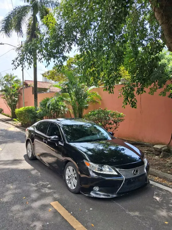 2014 Lexus ES