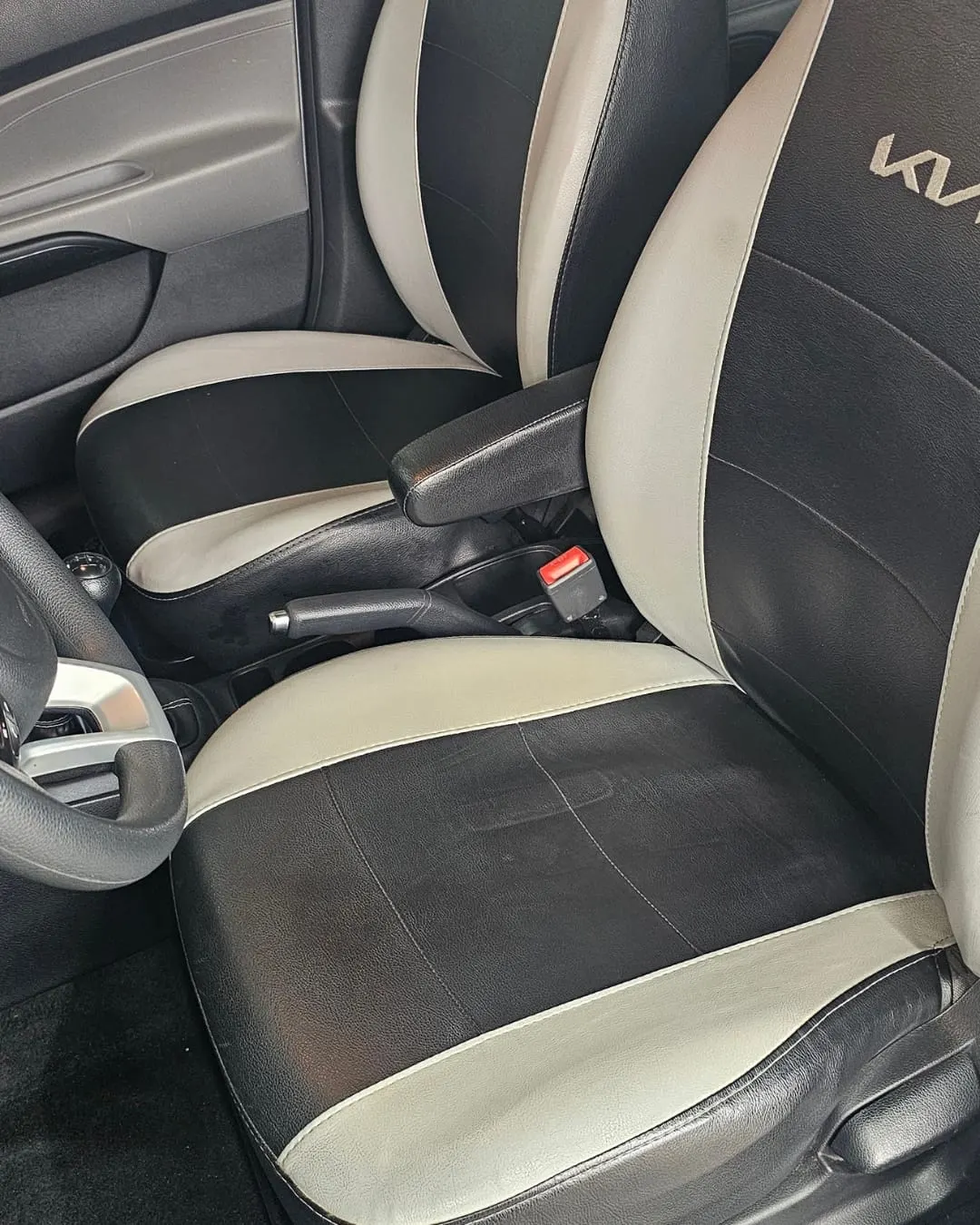 2023 Kia Soluto