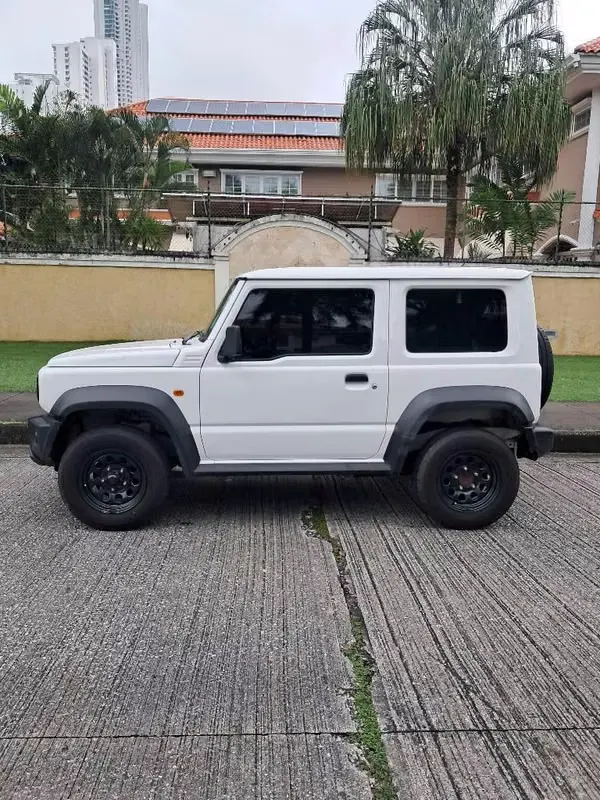 2023 Suzuki Jimny