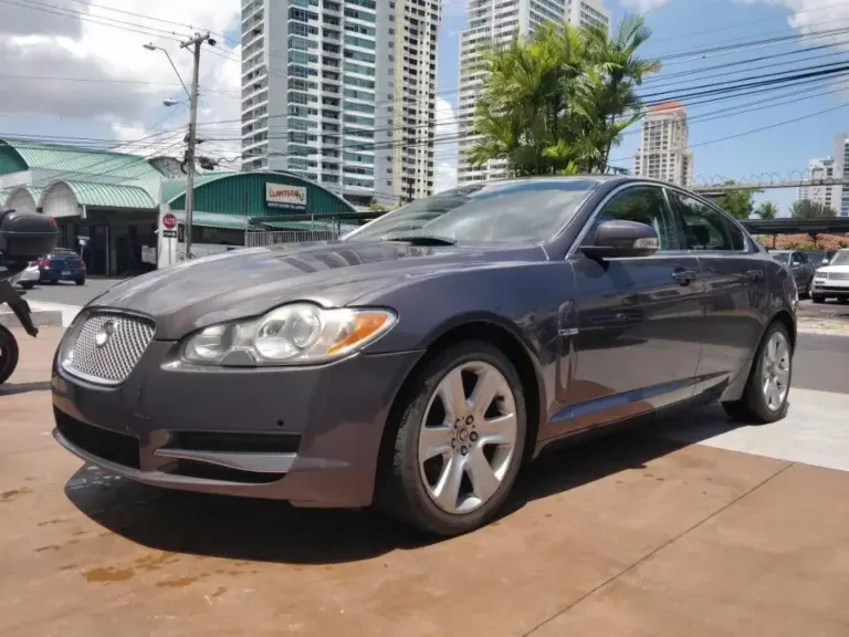 2009 Jaguar XF