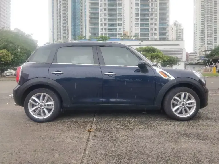 2013 MINI Countryman