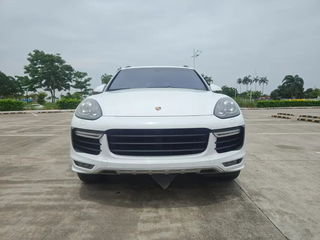 2016 Porsche Cayenne