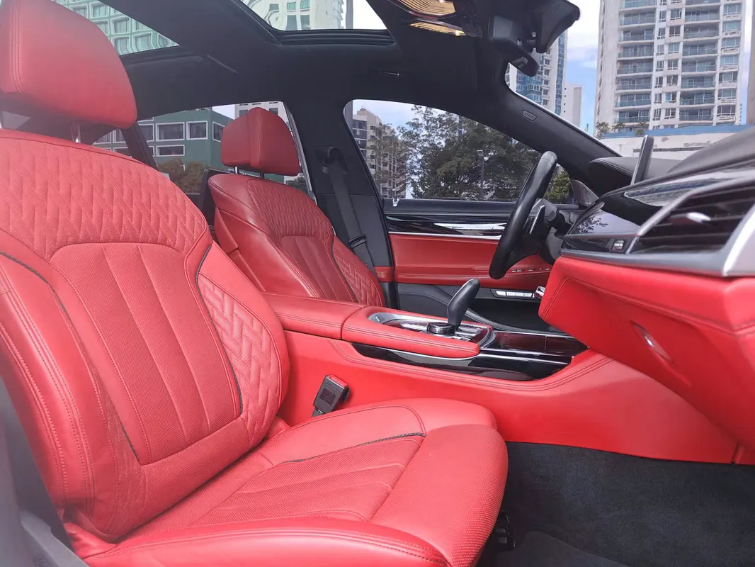 2018 BMW Serie 7 Sedán