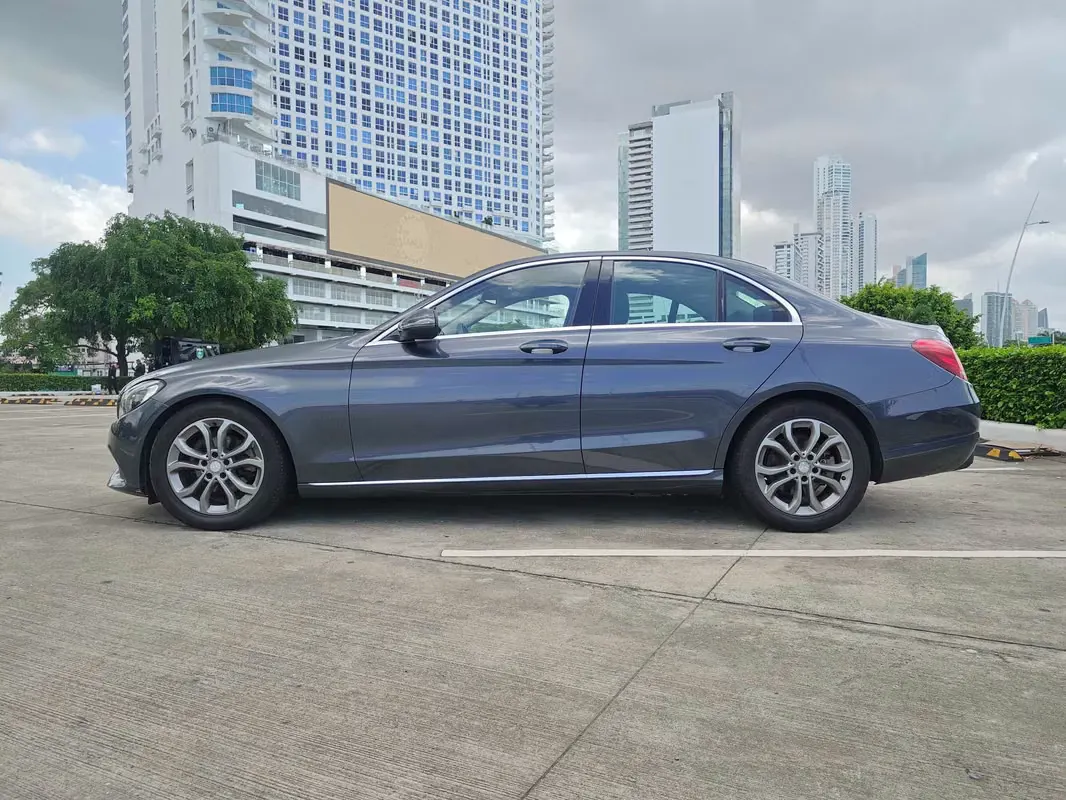 2016 Mercedes-Benz Clase C