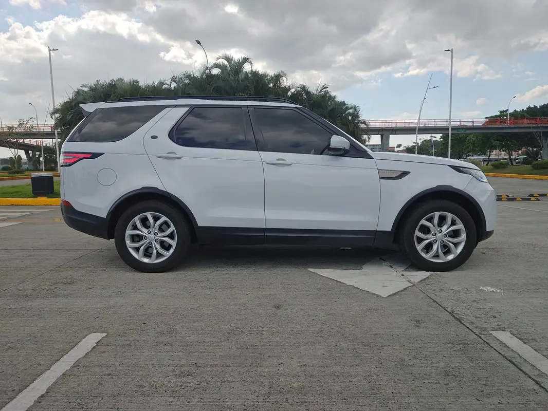 2017 Land Rover Discovery