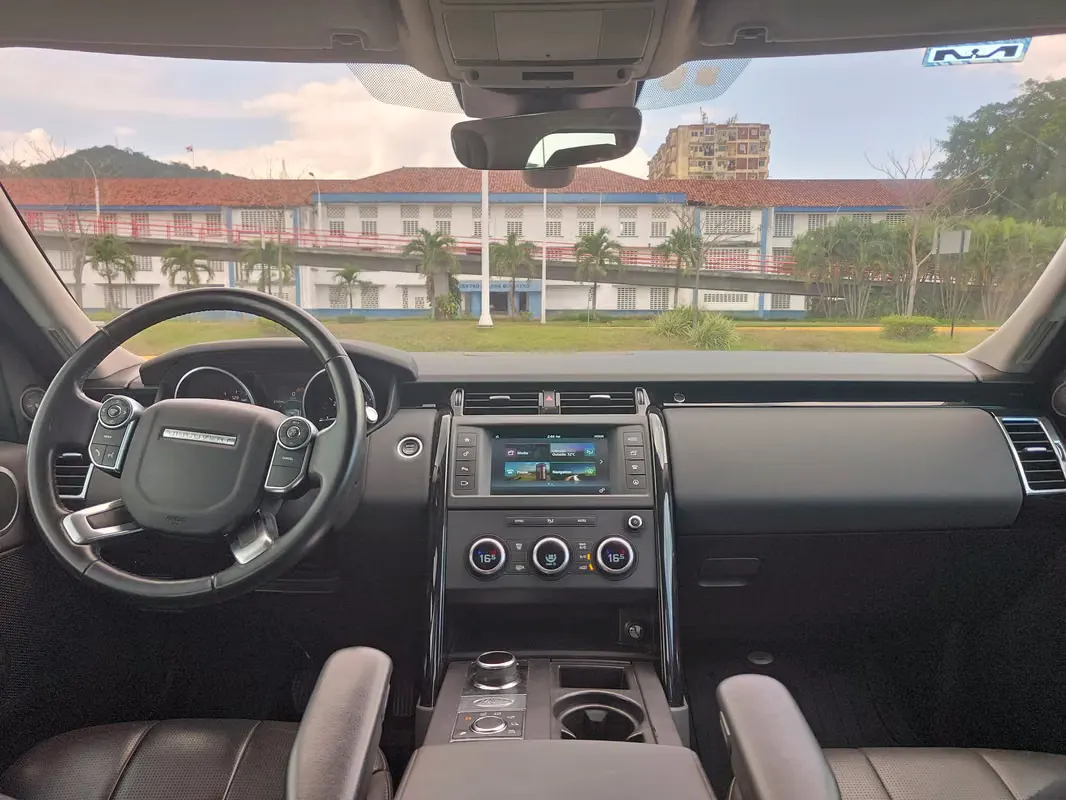 2017 Land Rover Discovery