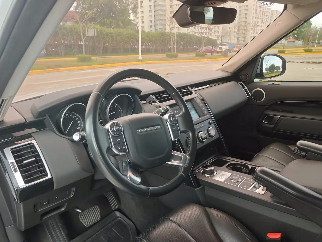 2017 Land Rover Discovery