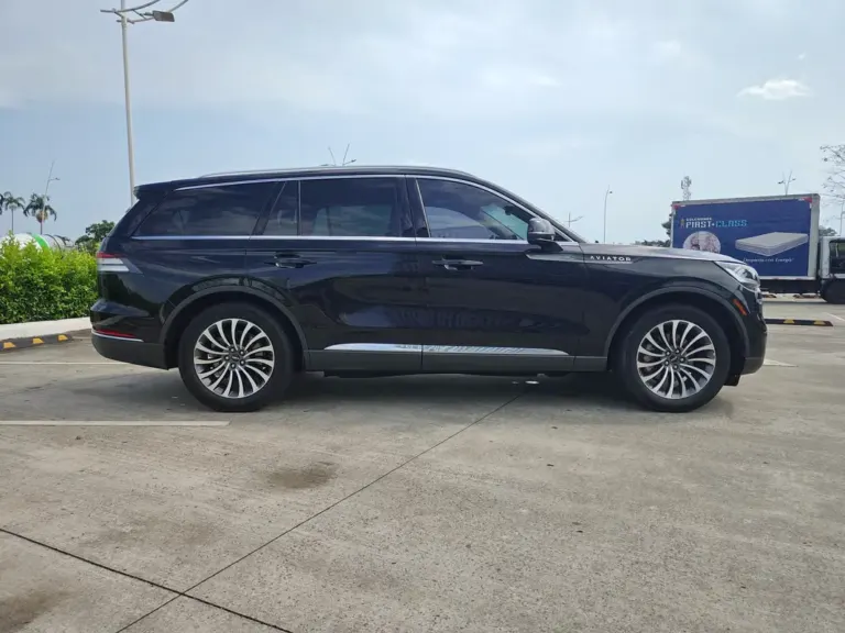 2022 Lincoln Aviator