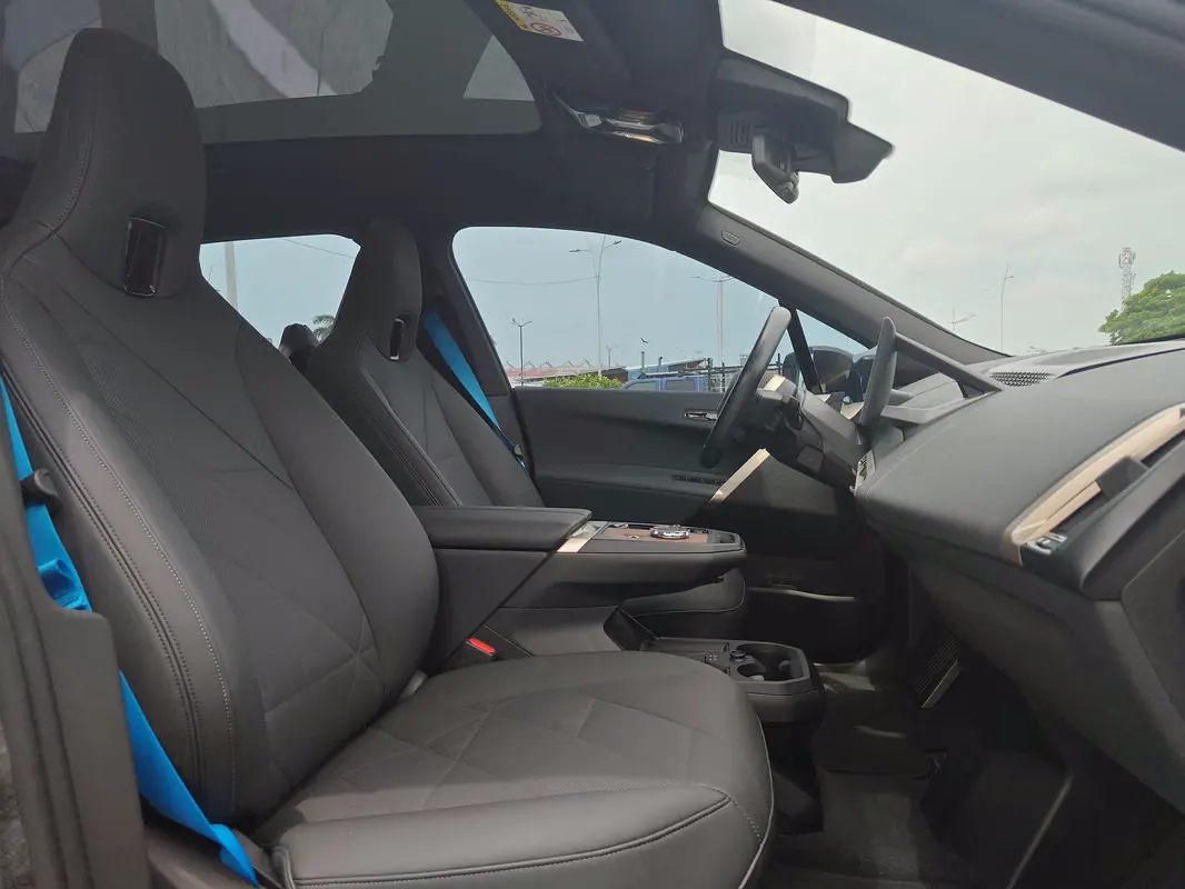 2024 BMW iX