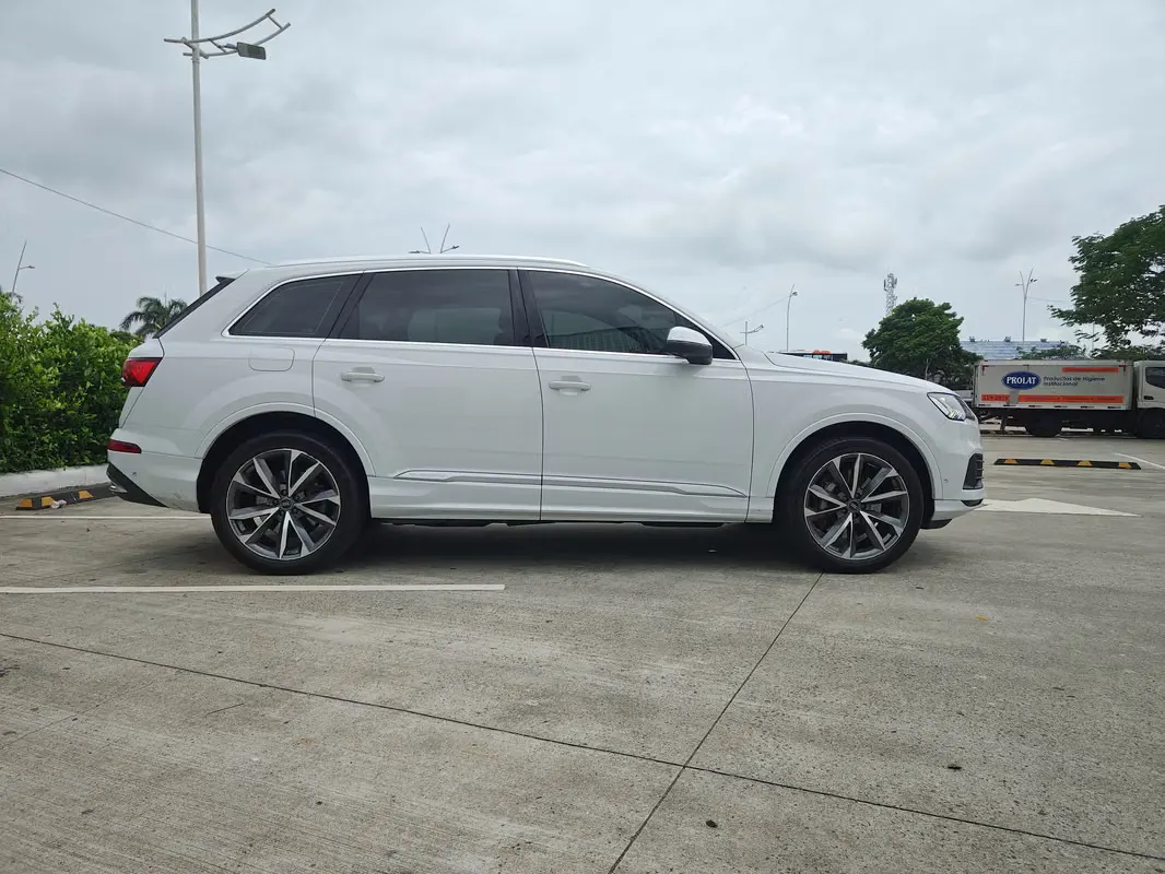 2022 Audi Q7