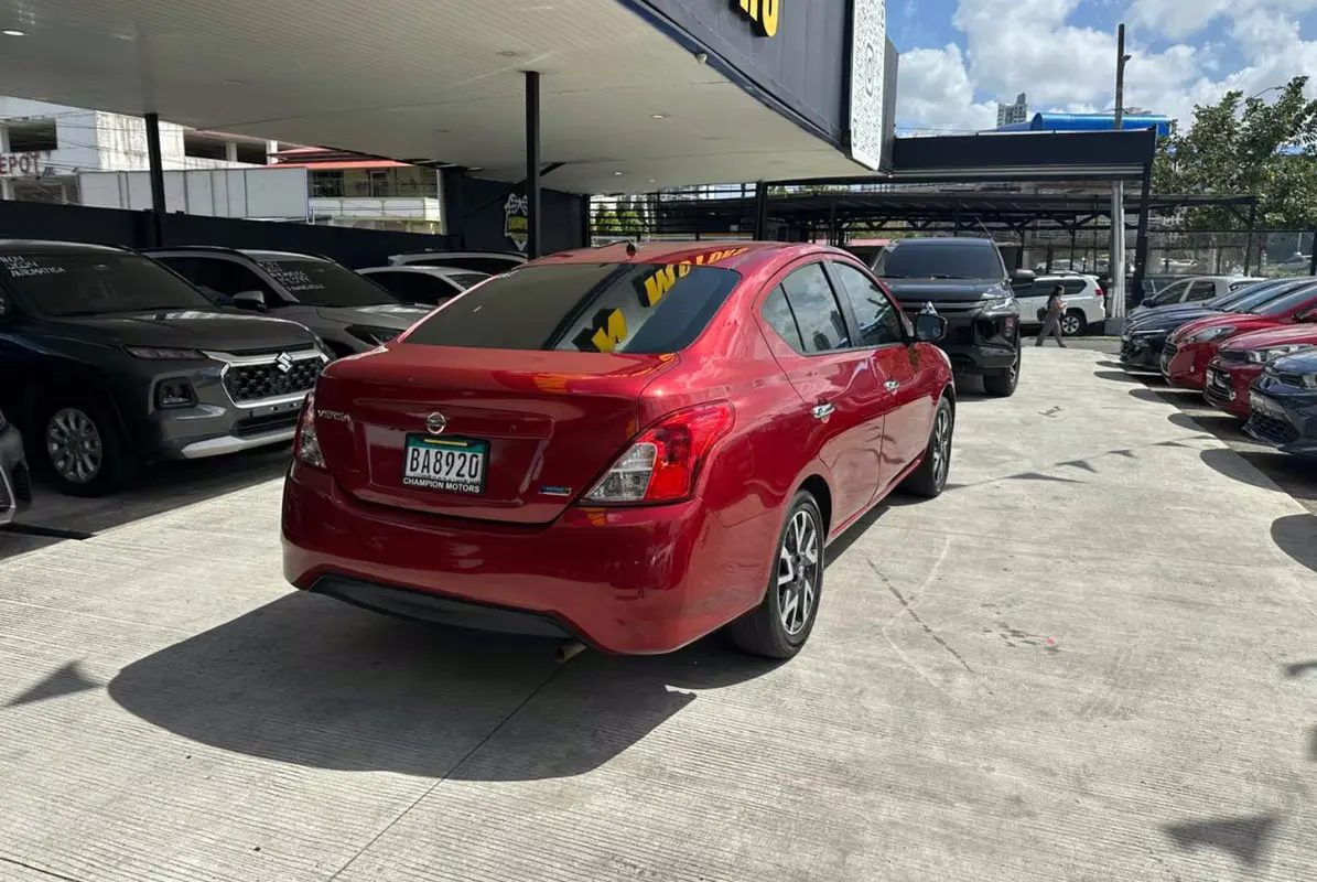 2017 Nissan Versa