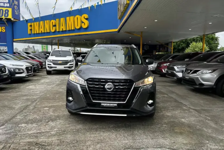 2022 Nissan Kicks