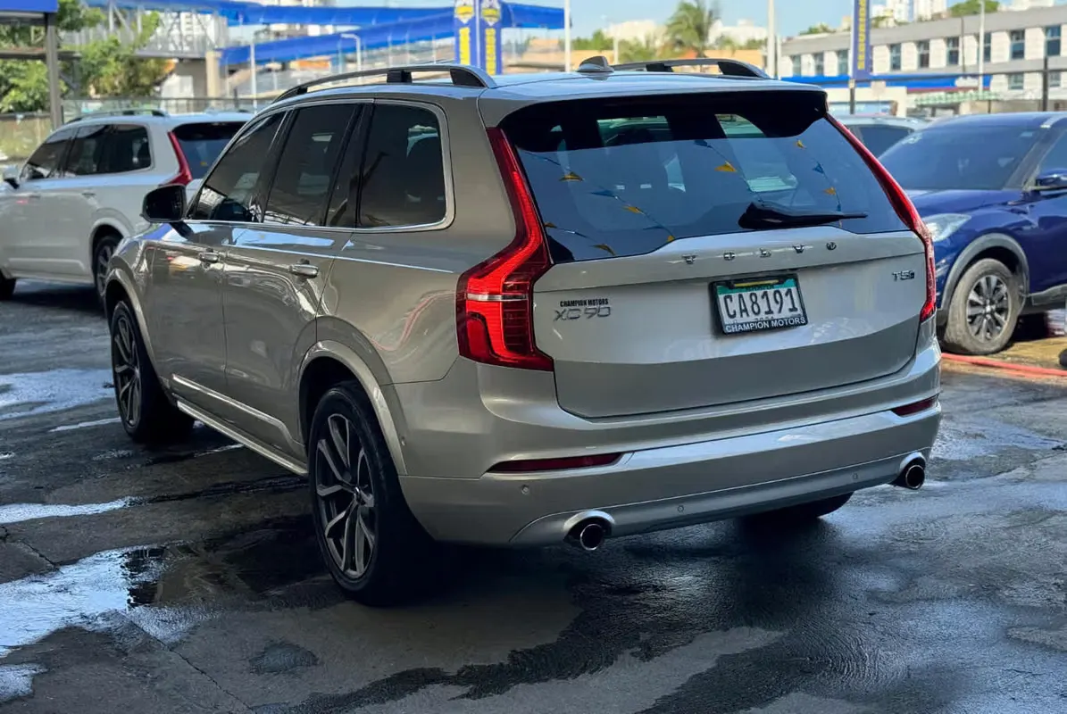 2016 Volvo XC90