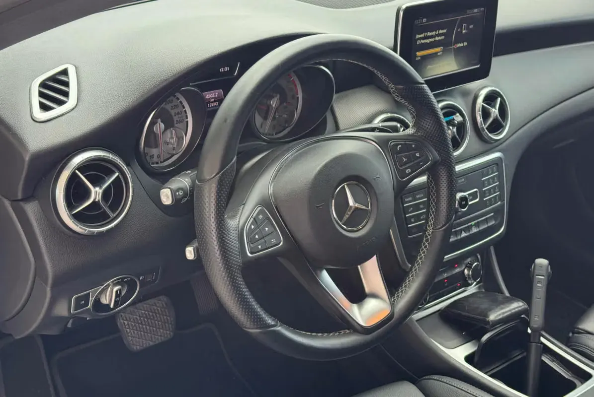 2016 Mercedes-Benz CLA