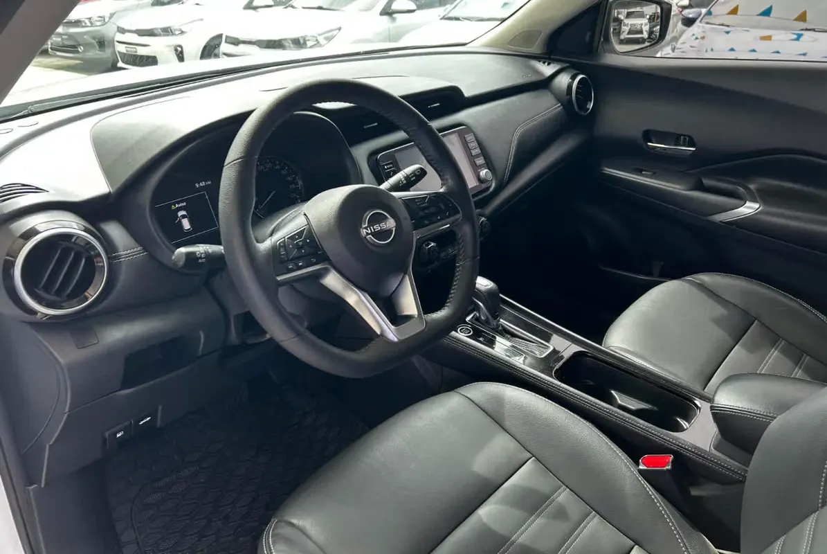 2023 Nissan Kicks