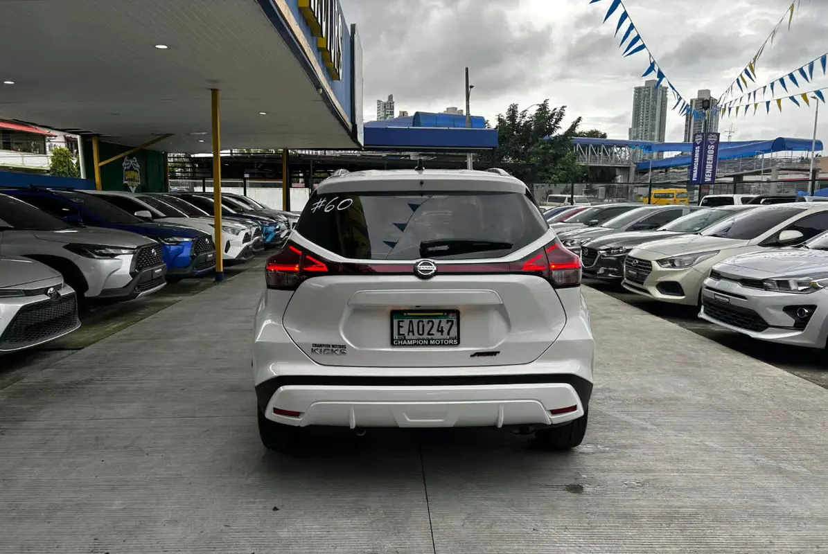 2022 Nissan Kicks
