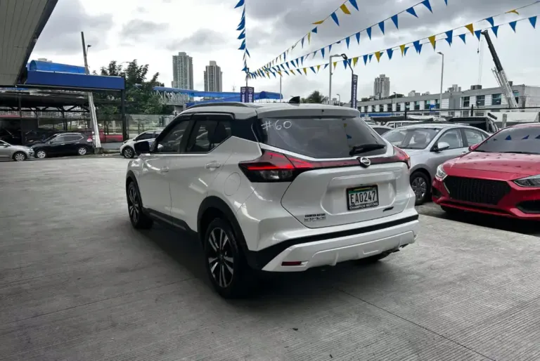 2022 Nissan Kicks