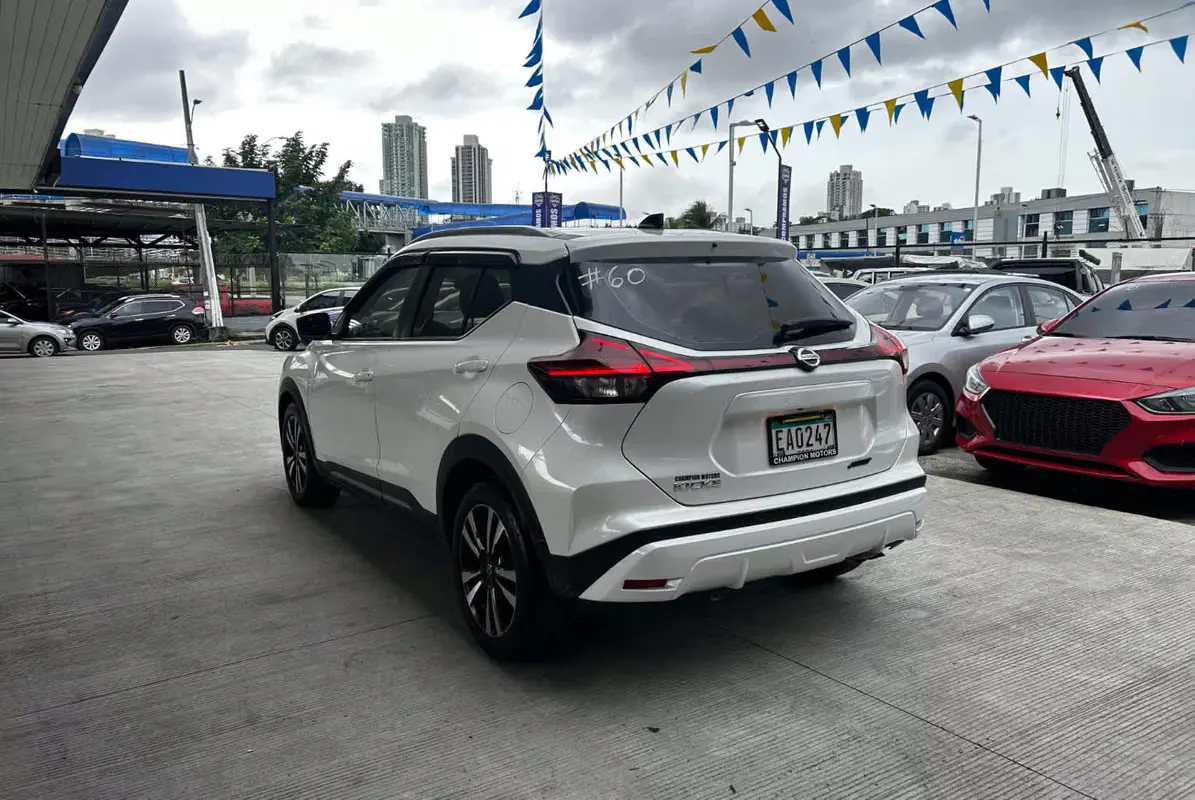 2022 Nissan Kicks