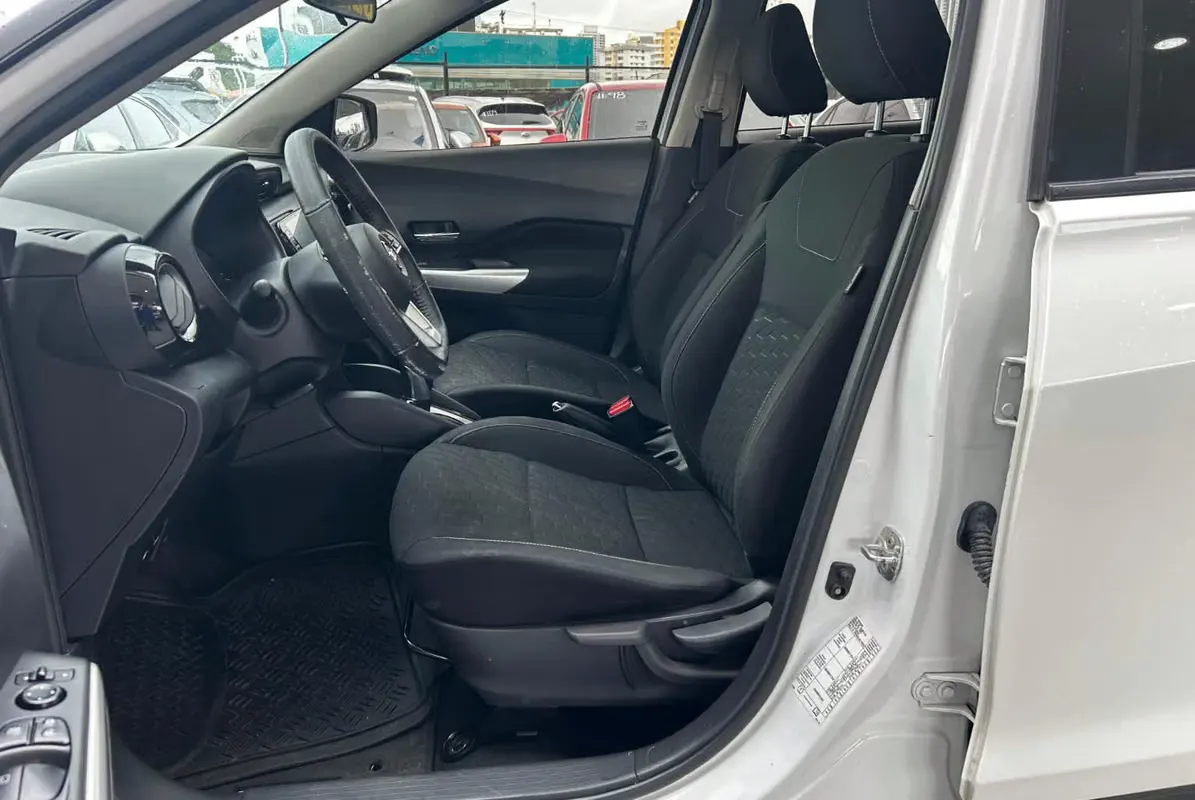 2022 Nissan Kicks