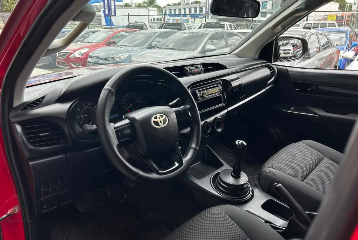 2016 Toyota Hilux