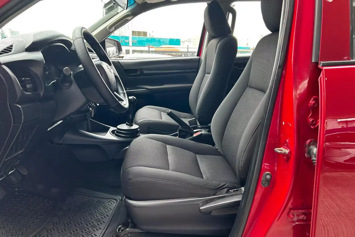 2016 Toyota Hilux