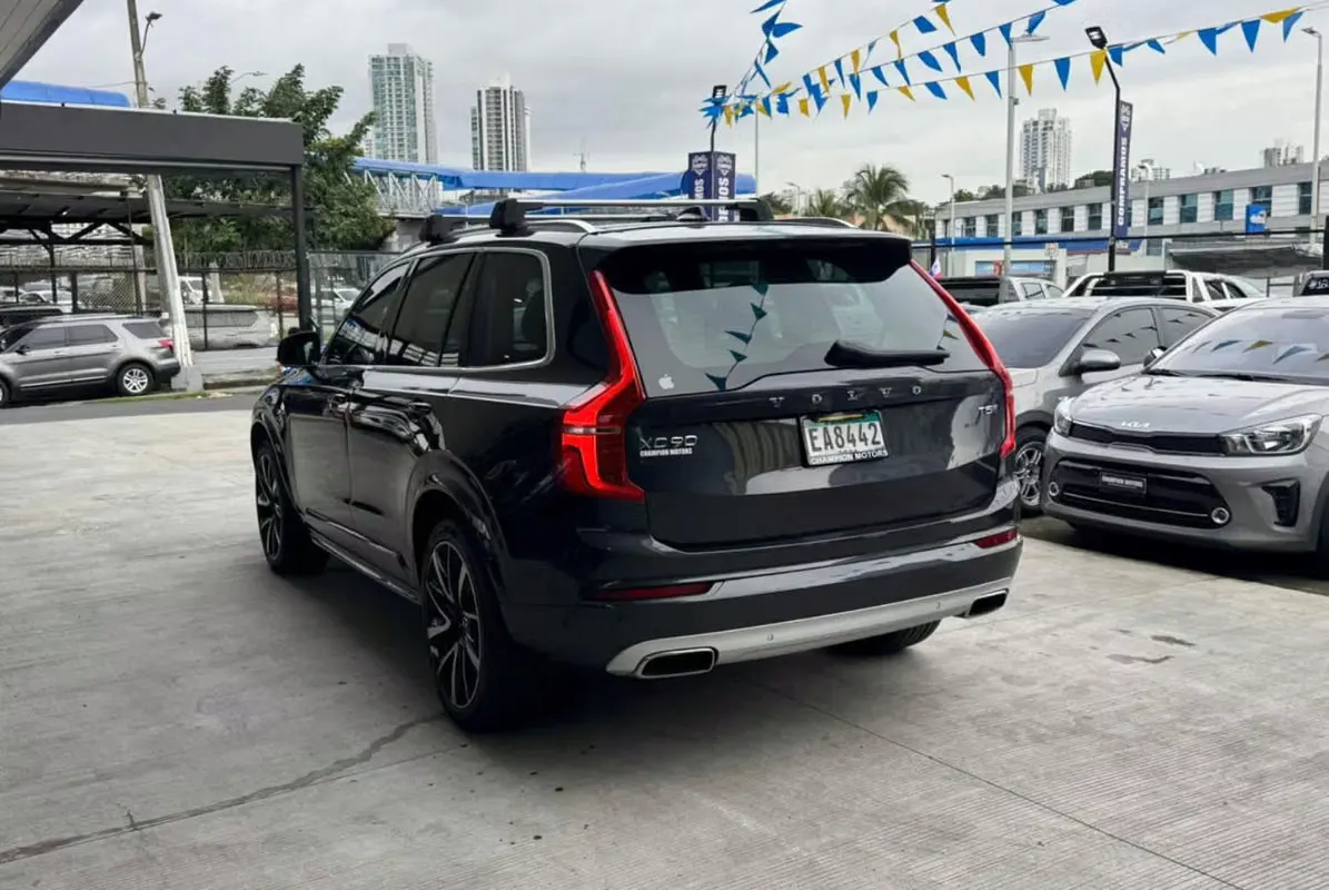 2021 Volvo XC90