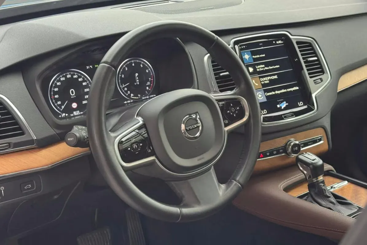 2021 Volvo XC90