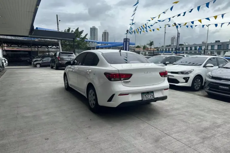 2024 Kia Rio