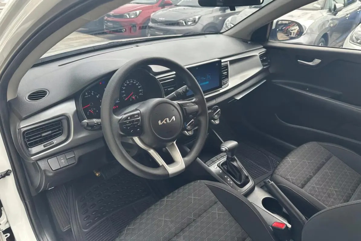 2024 Kia Rio